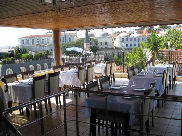 Abella Hotel Main image